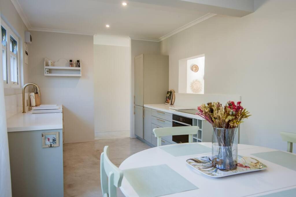 Apartment Kom4nest Charming