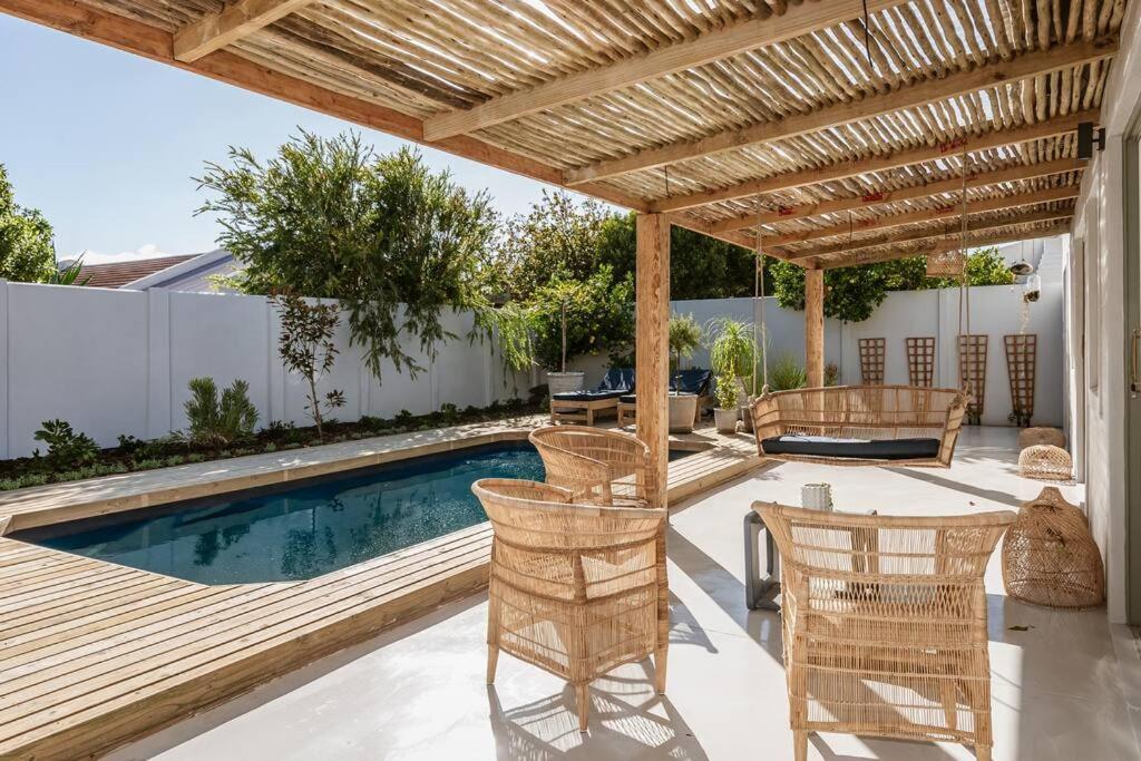 Apartment Kom4nest Charming